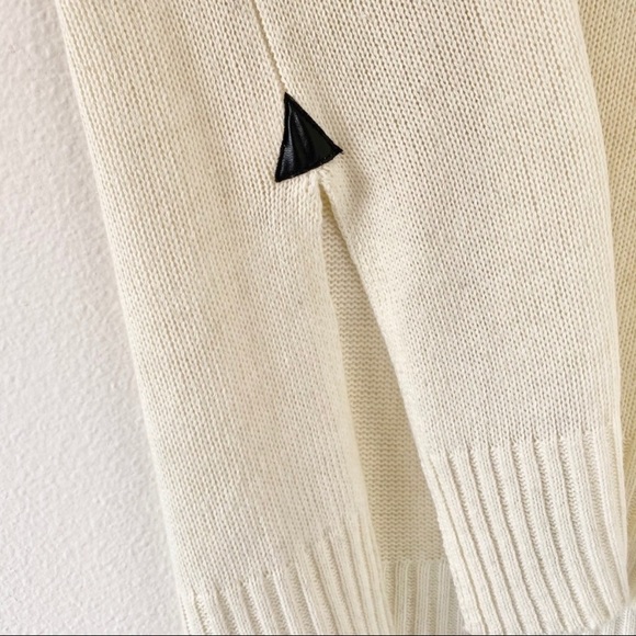 Ivory Sweater vest - Picture 4 of 7